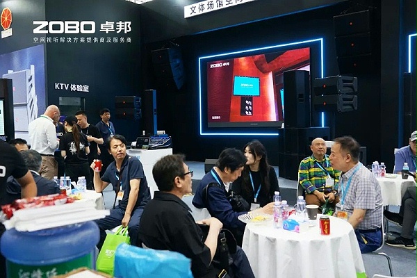 16人潮涌動(dòng)，新品閃耀!ZOBO卓邦廣州展首日引爆行業(yè)焦點(diǎn)
